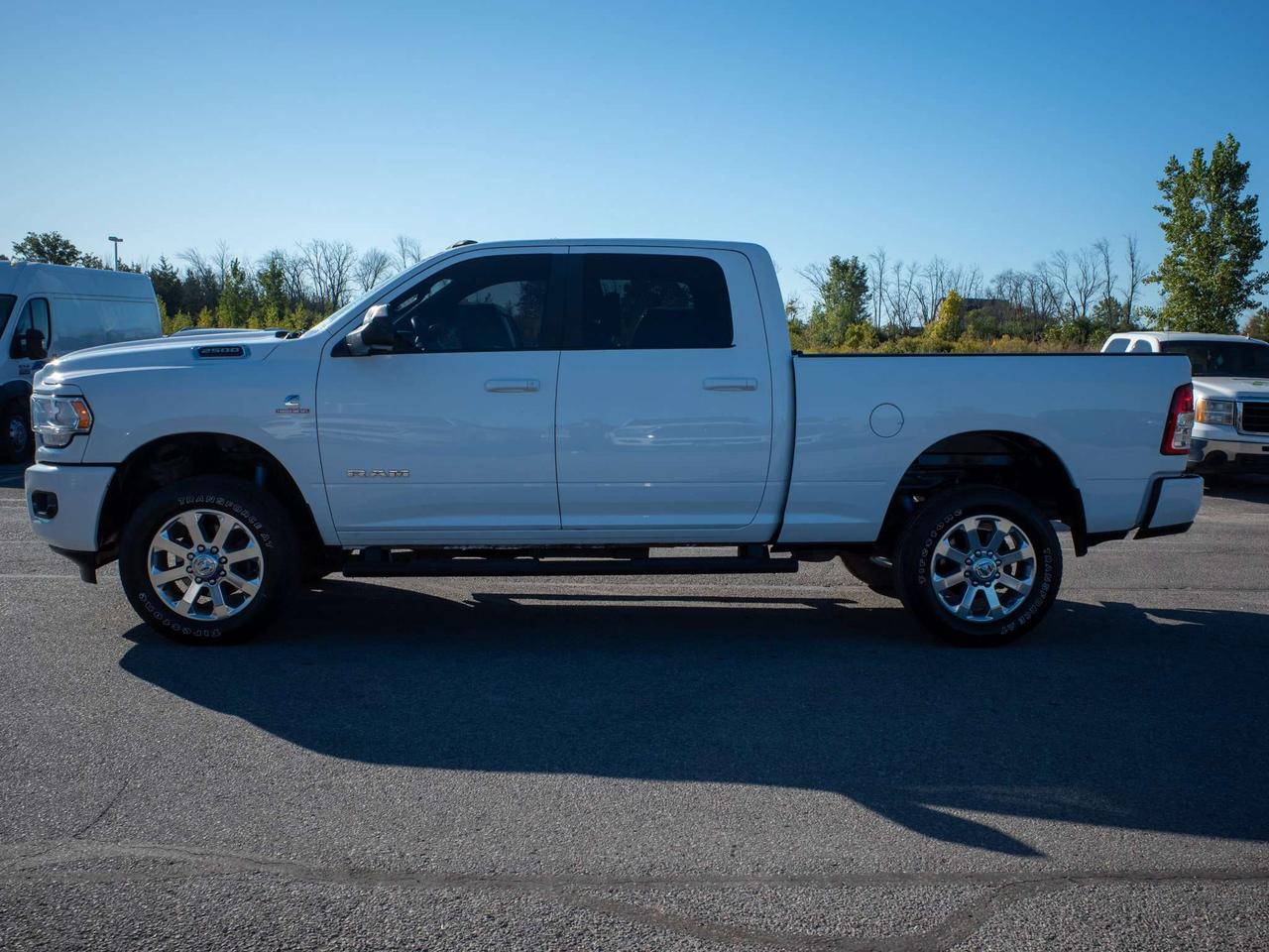 2022 RAM 2500 Big Horn - Keyless Start   Turn Signal Mirrors Photo