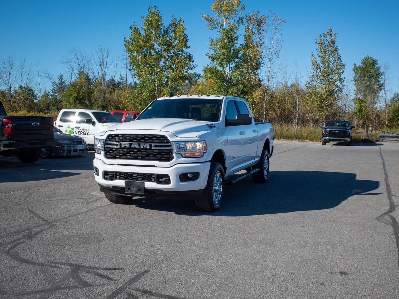 2022 RAM 2500 Big Horn - Keyless Start   Turn Signal Mirrors Photo3