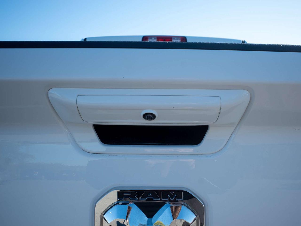 2022 RAM 2500 Big Horn - Keyless Start   Turn Signal Mirrors Photo