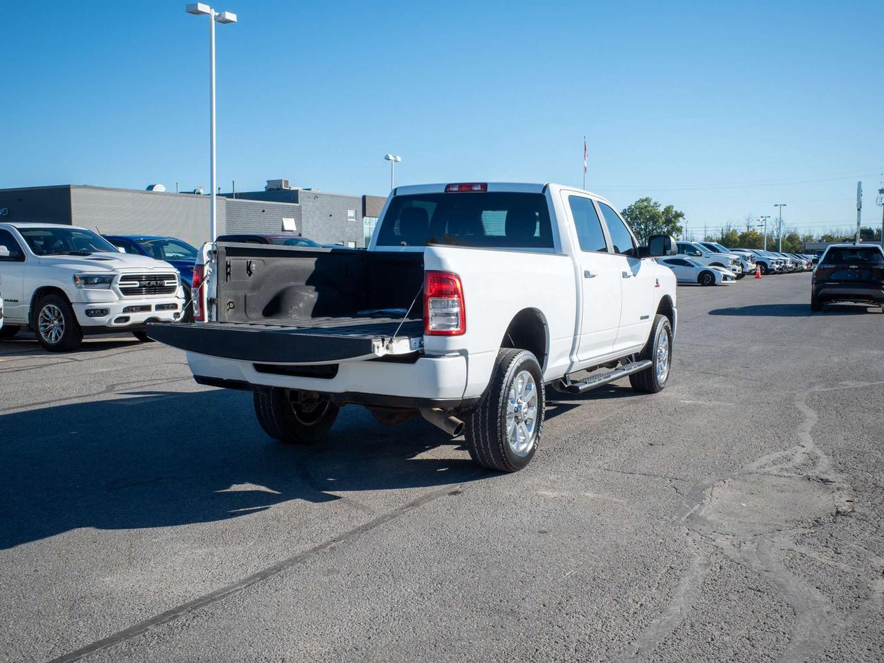 2022 RAM 2500 Big Horn - Keyless Start   Turn Signal Mirrors Photo