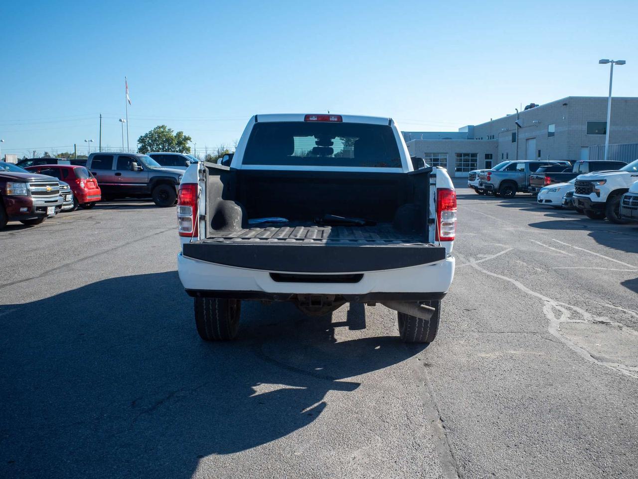2022 RAM 2500 Big Horn - Keyless Start   Turn Signal Mirrors Photo