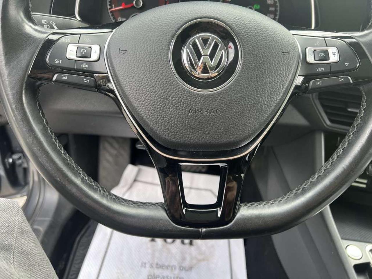 2019 Volkswagen Jetta 1.4T Highline 4dr Sedan Automatic Photo