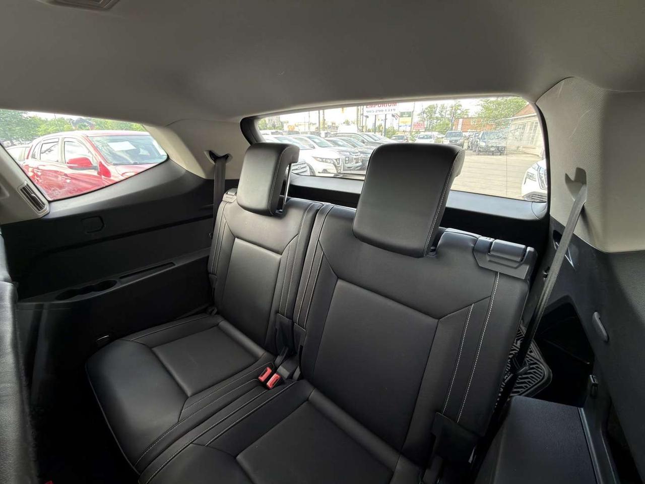 2021 Volkswagen Atlas Comfortline AWD Pearl White   7 Pass   Leather   Blind Spot Photo
