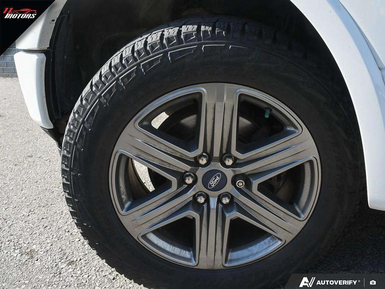 2020 Ford F-150 XLT 4WD SuperCrew 5.5' Box   SUNROOF  NO ACCIDENTS Photo
