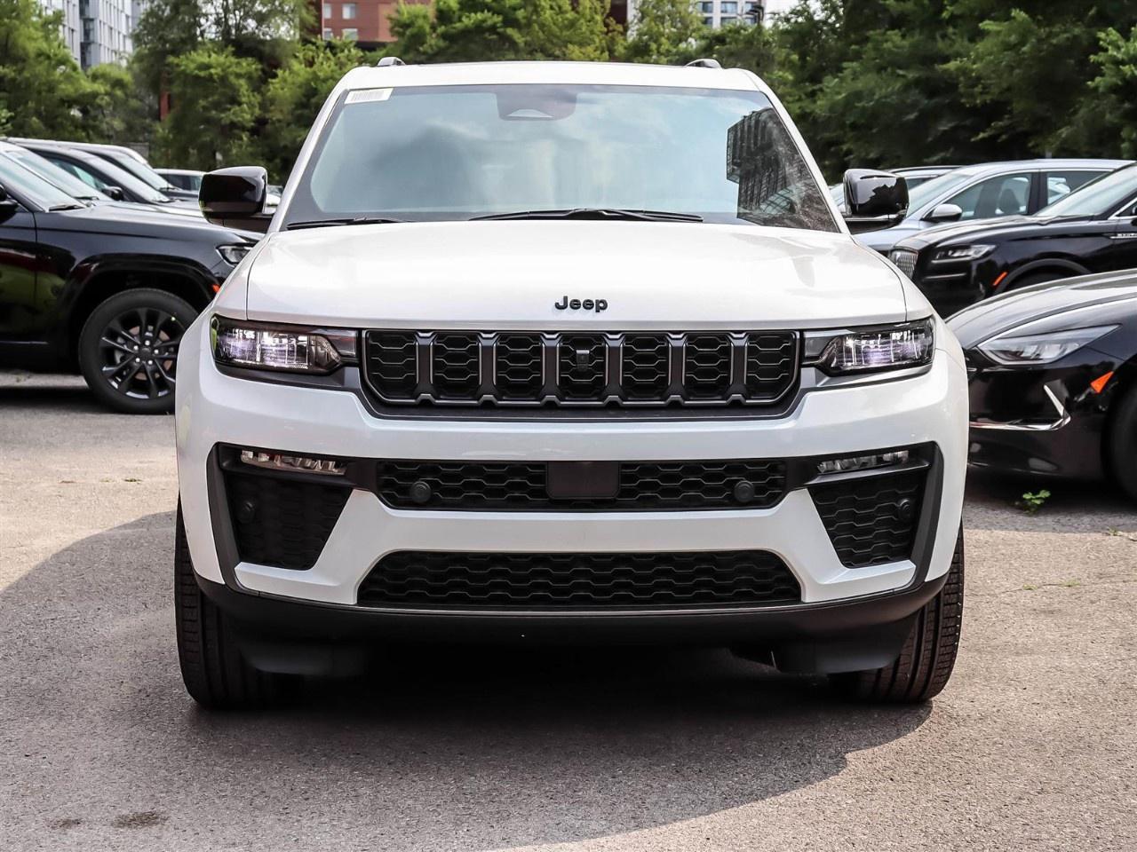 2026 Jeep Grand Cherokee  Photo