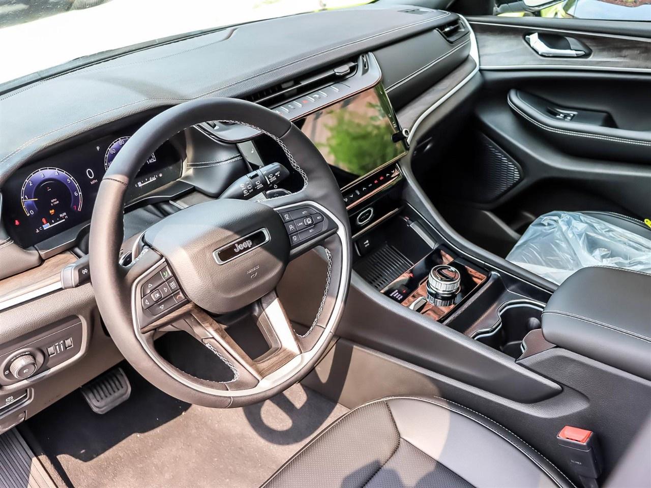 2026 Jeep Grand Cherokee  Photo