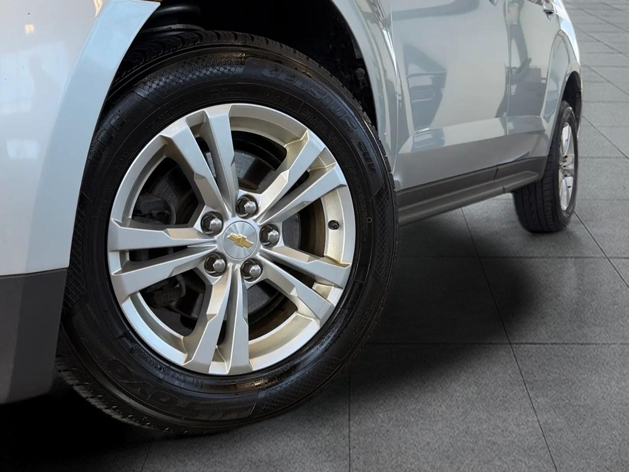 2011 Chevrolet Equinox LS All-wheel Drive Sport Utility Photo1