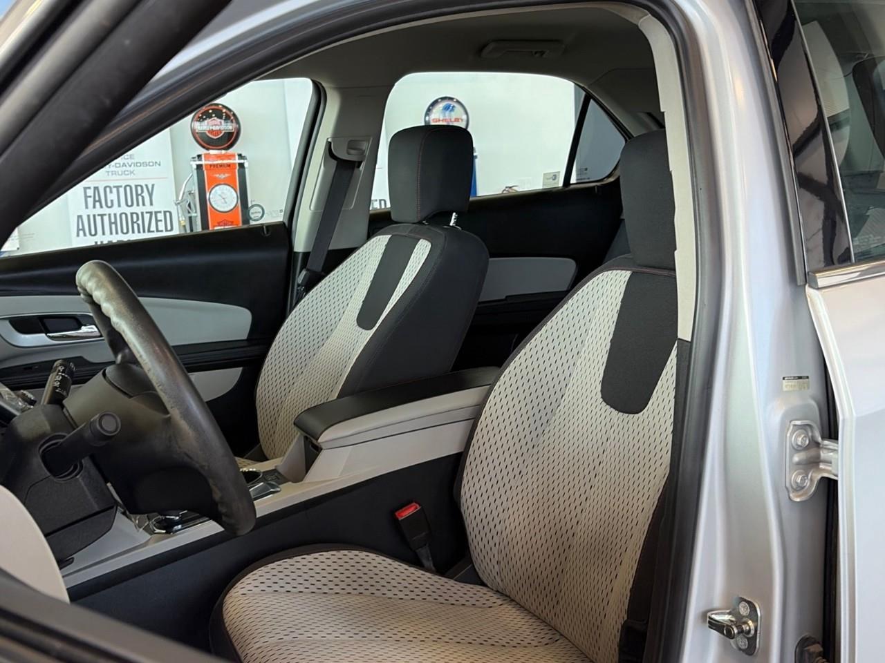 2011 Chevrolet Equinox LS All-wheel Drive Sport Utility Photo