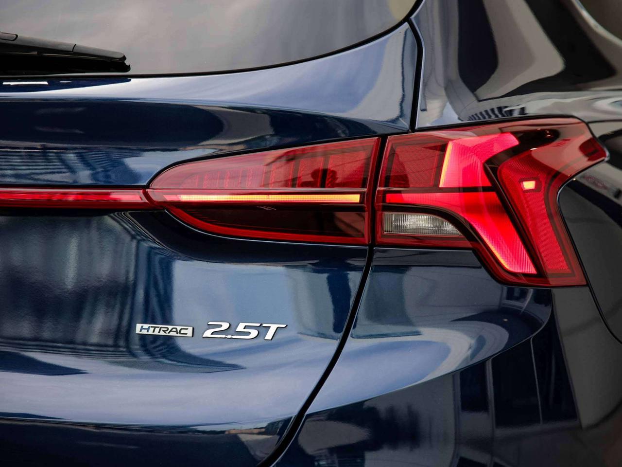 2022 Hyundai Santa Fe  Photo