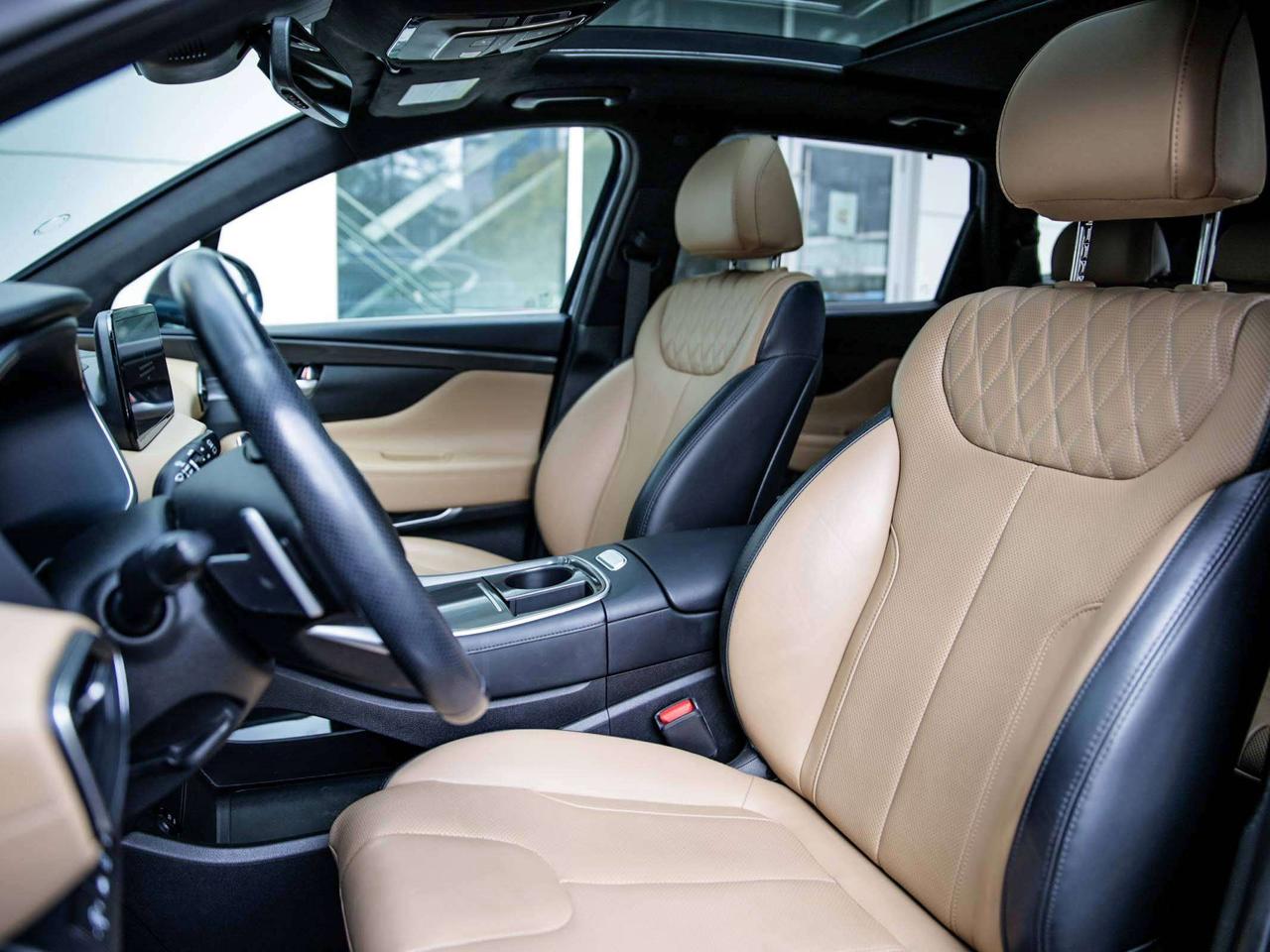2022 Hyundai Santa Fe  Photo