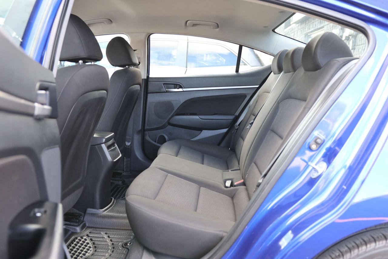 2020 Hyundai Elantra PREFERRED-R STARTER/BCAM/BLIS/H SEATS & STEERING/CARPLAY/BLUETOOTH/CRUISE CONTROL Photo