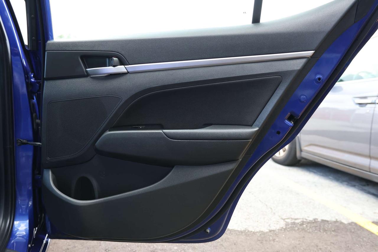 2020 Hyundai Elantra PREFERRED-R STARTER/BCAM/BLIS/H SEATS & STEERING/CARPLAY/BLUETOOTH/CRUISE CONTROL Photo