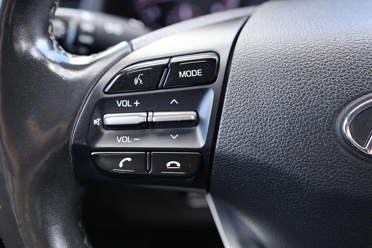 2020 Hyundai Elantra PREFERRED-R STARTER/BCAM/BLIS/H SEATS & STEERING/CARPLAY/BLUETOOTH/CRUISE CONTROL Photo