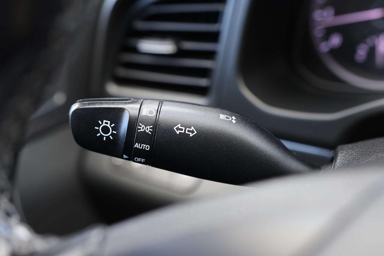 2020 Hyundai Elantra PREFERRED-R STARTER/BCAM/BLIS/H SEATS & STEERING/CARPLAY/BLUETOOTH/CRUISE CONTROL Photo