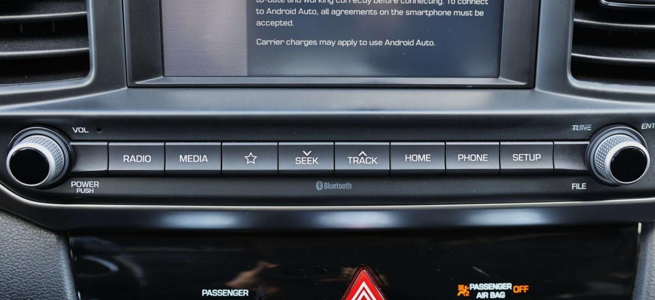 2020 Hyundai Elantra PREFERRED-R STARTER/BCAM/BLIS/H SEATS & STEERING/CARPLAY/BLUETOOTH/CRUISE CONTROL Photo