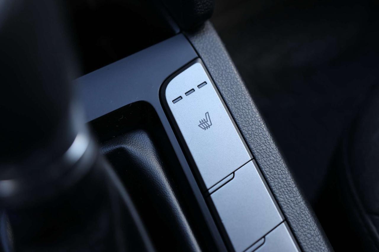 2020 Hyundai Elantra PREFERRED-R STARTER/BCAM/BLIS/H SEATS & STEERING/CARPLAY/BLUETOOTH/CRUISE CONTROL Photo