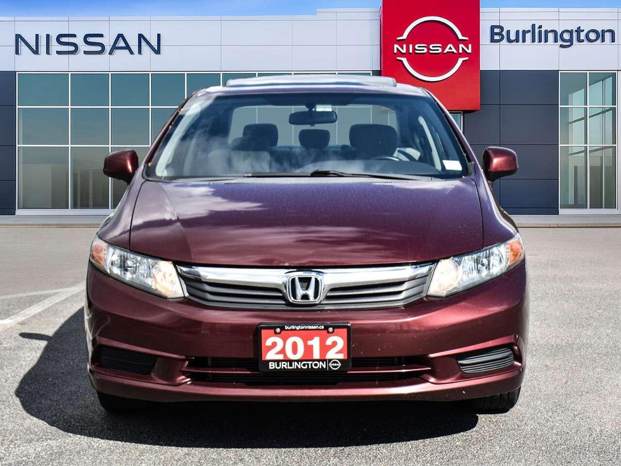 2012 Honda Civic MANUAL TRANSMISSION, FUEL SAVER, GREAT SHAPE Photo