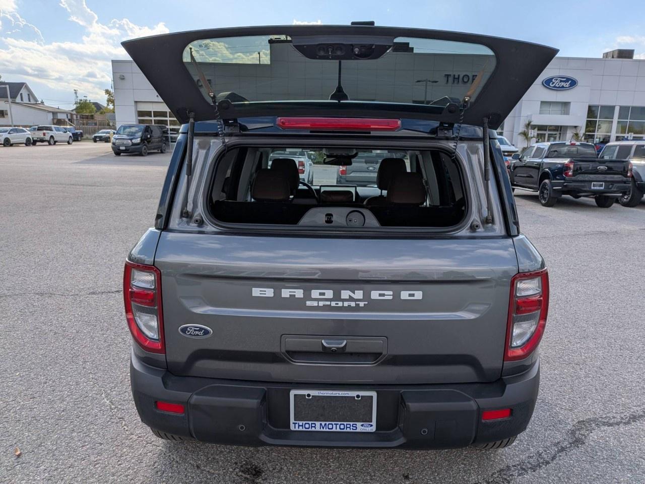2025 Ford Bronco Sport Outer Banks 4x4 Photo