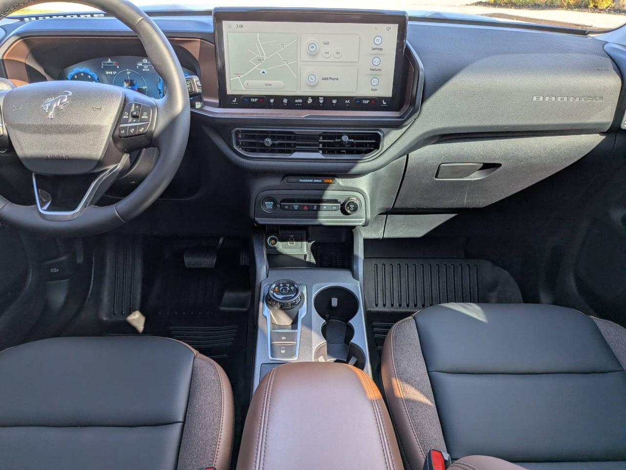 2025 Ford Bronco Sport Outer Banks 4x4 Photo