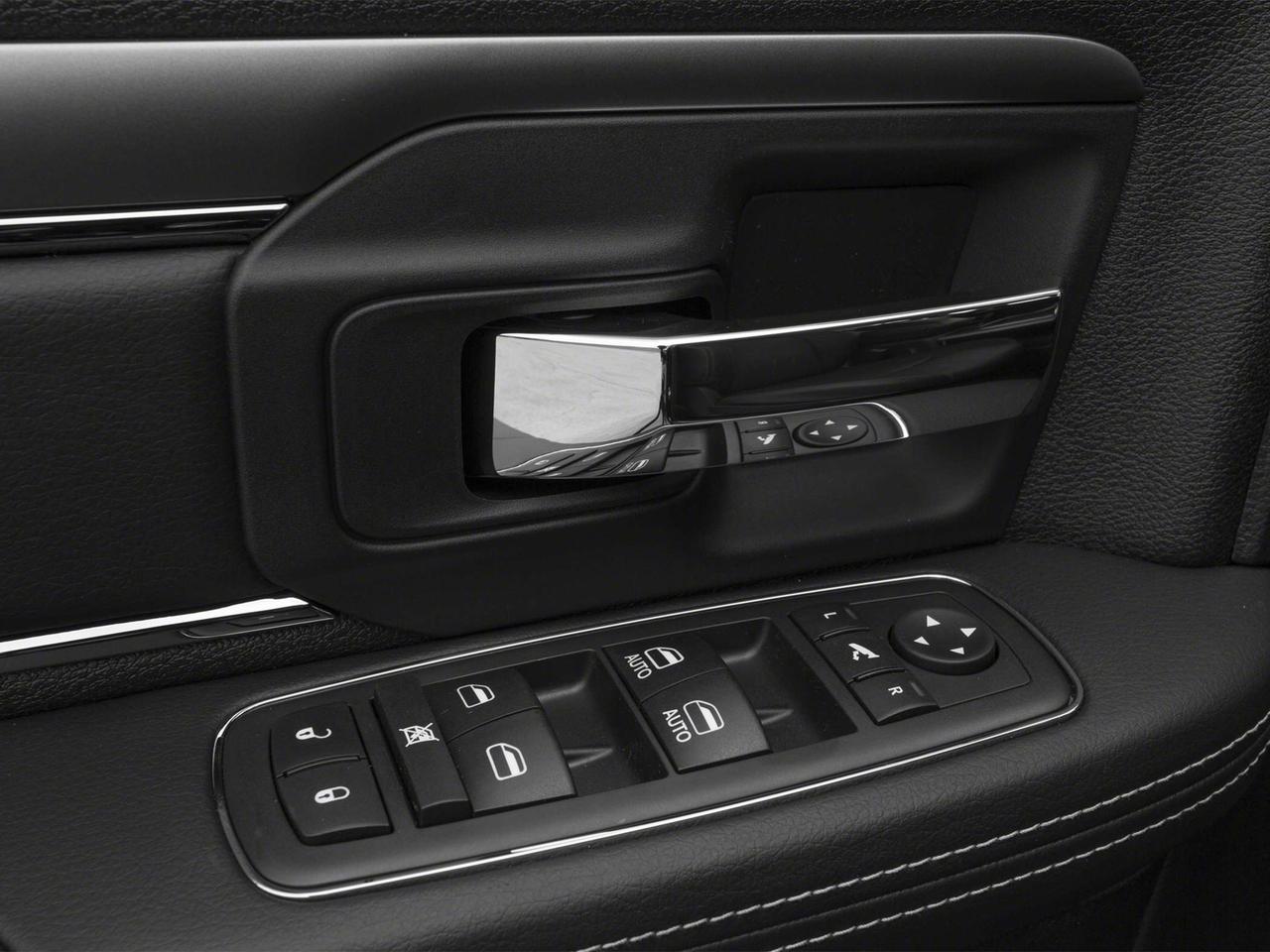 2015 RAM 1500 SPORT Photo