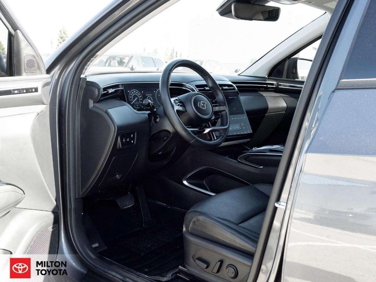 2023 Hyundai Tucson LEATHER PANORAMIC SUNROOF VENTILATED FRONT SEATS ONE OWNER Ultimate Photo