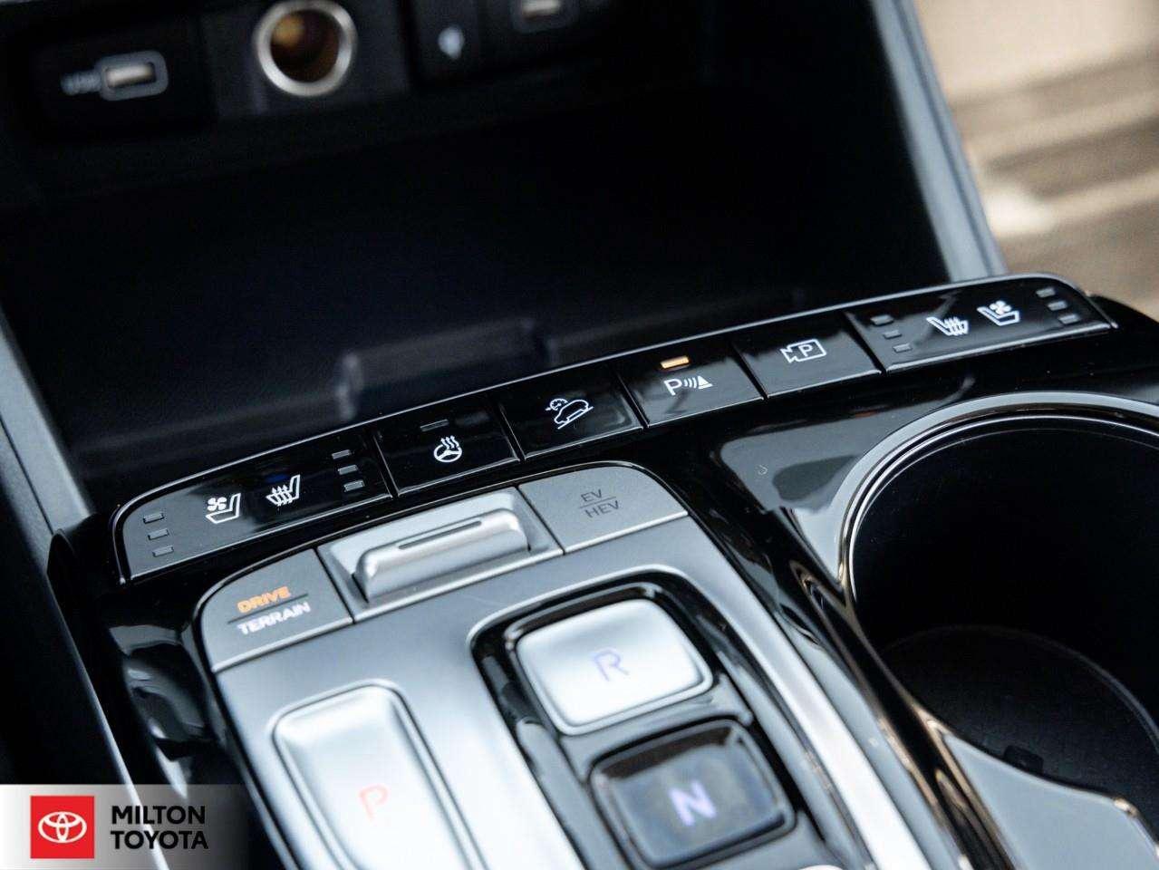 2023 Hyundai Tucson LEATHER PANORAMIC SUNROOF VENTILATED FRONT SEATS ONE OWNER Ultimate Photo