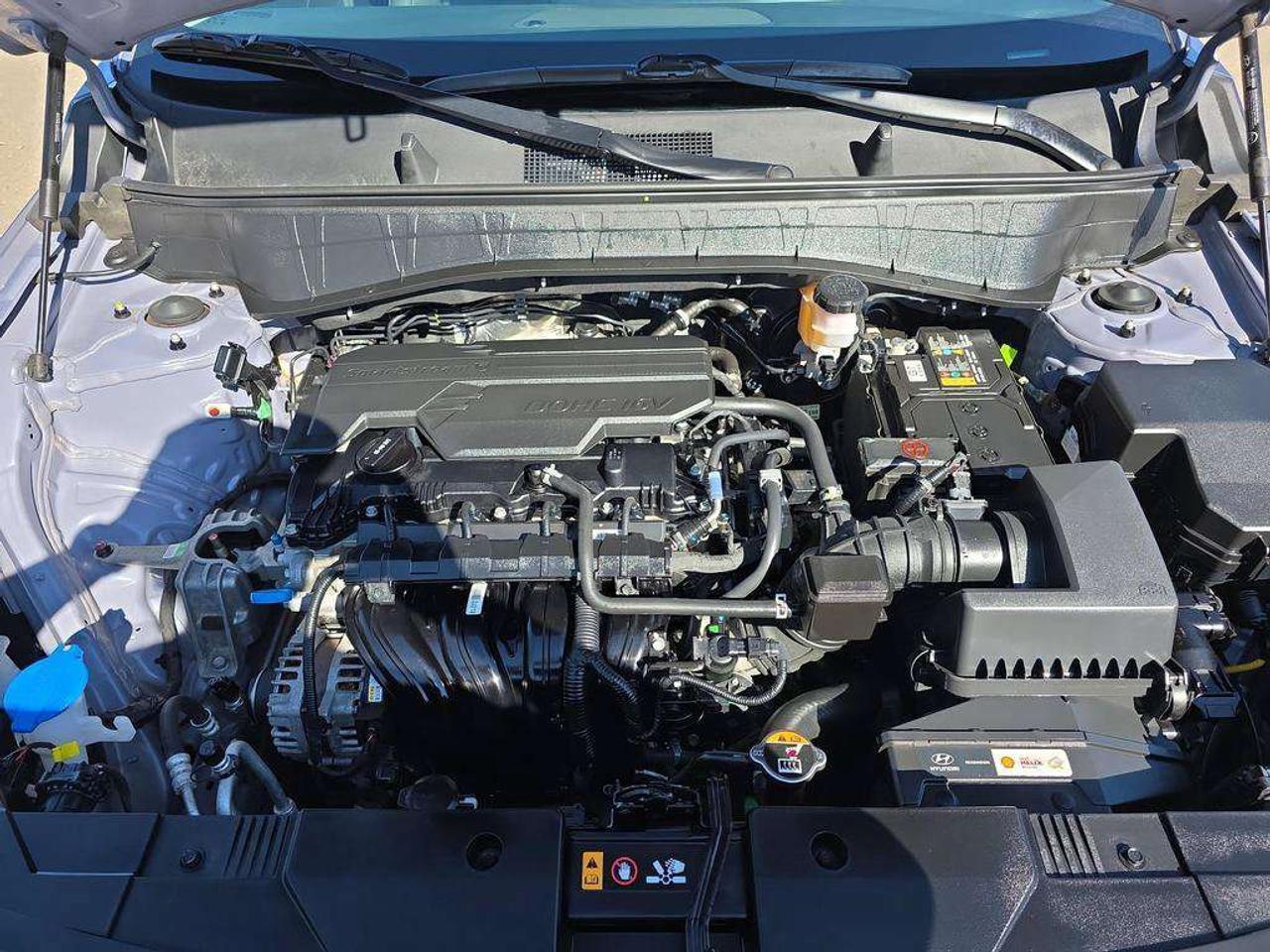 2025 Hyundai KONA Preferred Trend   NO ACCIDENTS LTHR S.ROOF 8.1L/100KM Photo
