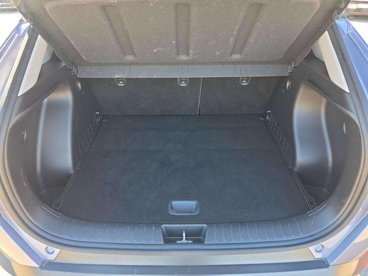 2025 Hyundai KONA Preferred Trend   NO ACCIDENTS LTHR S.ROOF 8.1L/100KM Photo
