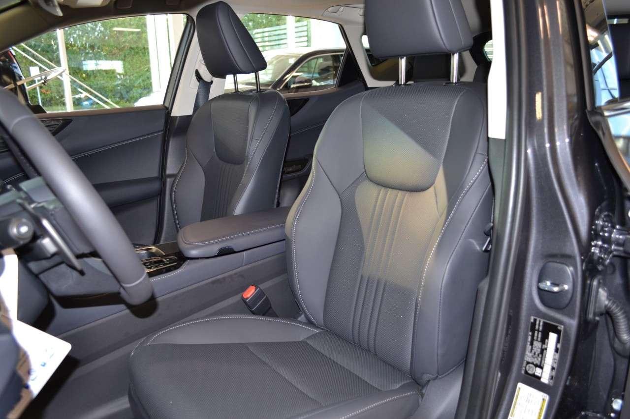 2026 Lexus NX 350 Premium Photo