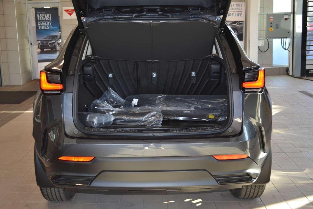 2026 Lexus NX 350 Premium Photo