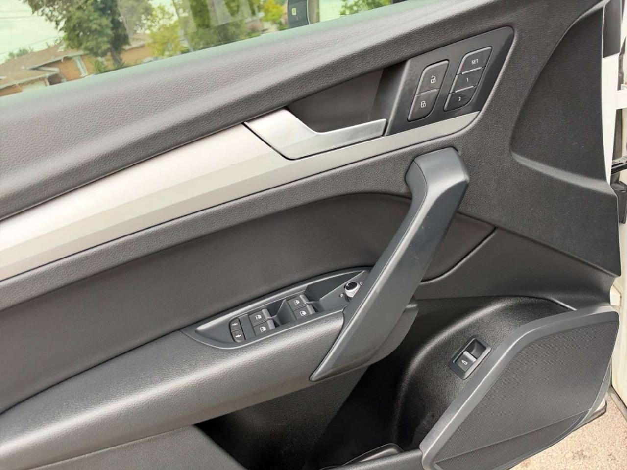 2021 Audi Q5 AWD / NO ACCIDENTS / DRIVER ASSIST / CARPLAY / CAMERA / LED LIGHTS Photo