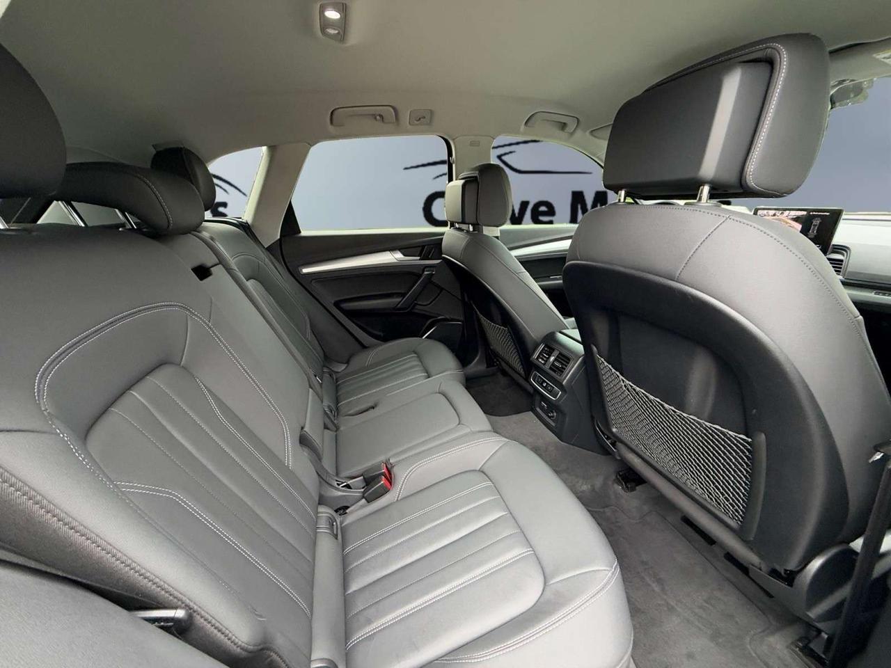 2021 Audi Q5 AWD / NO ACCIDENTS / DRIVER ASSIST / CARPLAY / CAMERA / LED LIGHTS Photo