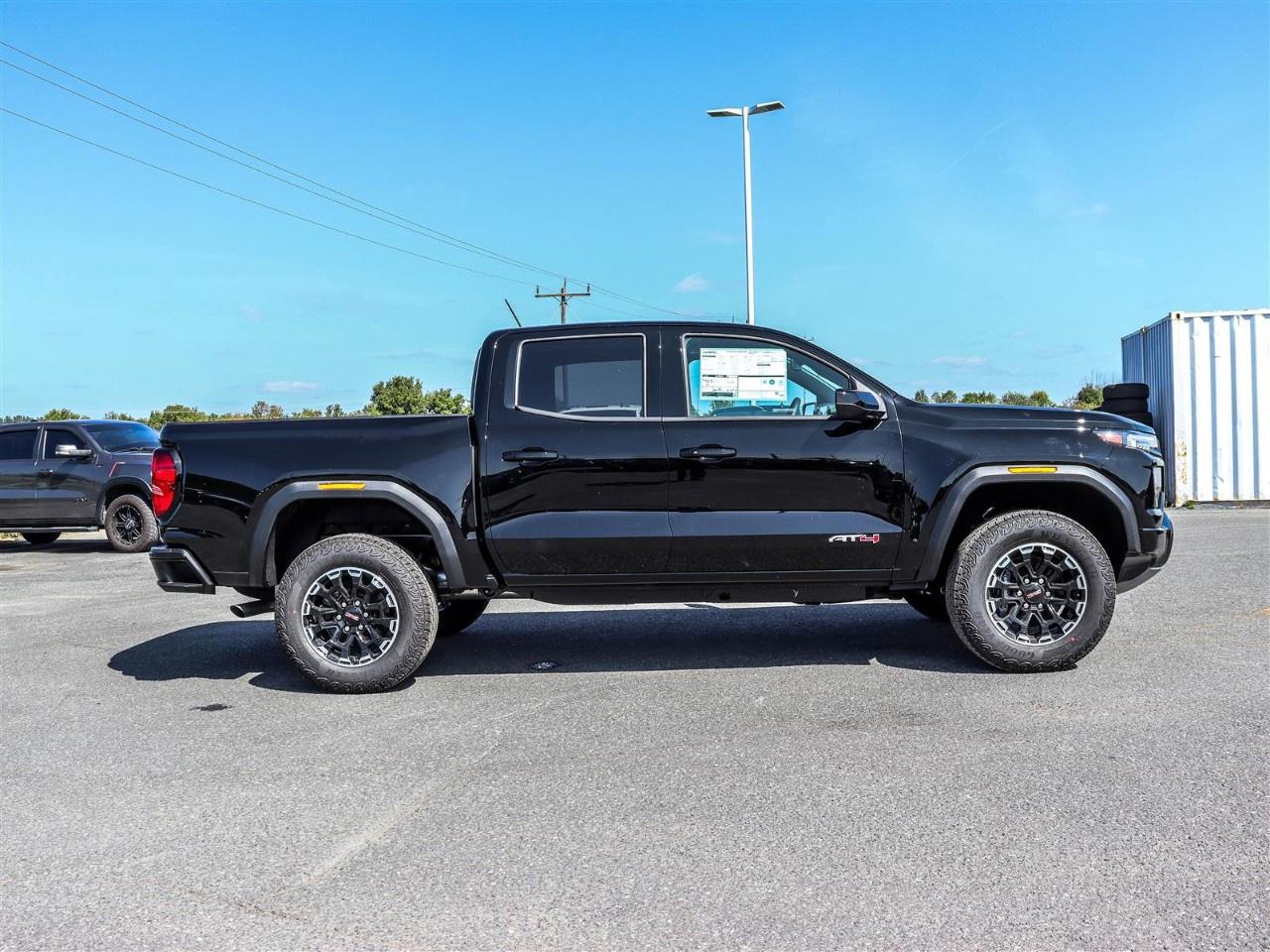 2026 GMC Canyon Crew Cab Short Box 4-Wheel Drive AT4 Photo