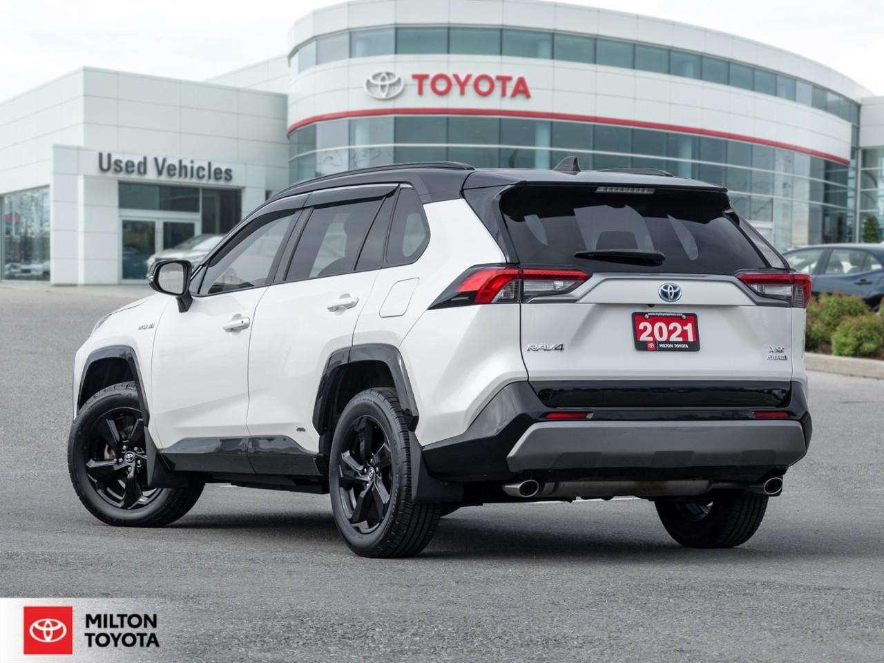 2021 Toyota RAV4 LEATHER SUNROOF CARPLAY HEATED STEERING RADDAR CRUISE XLE Photo