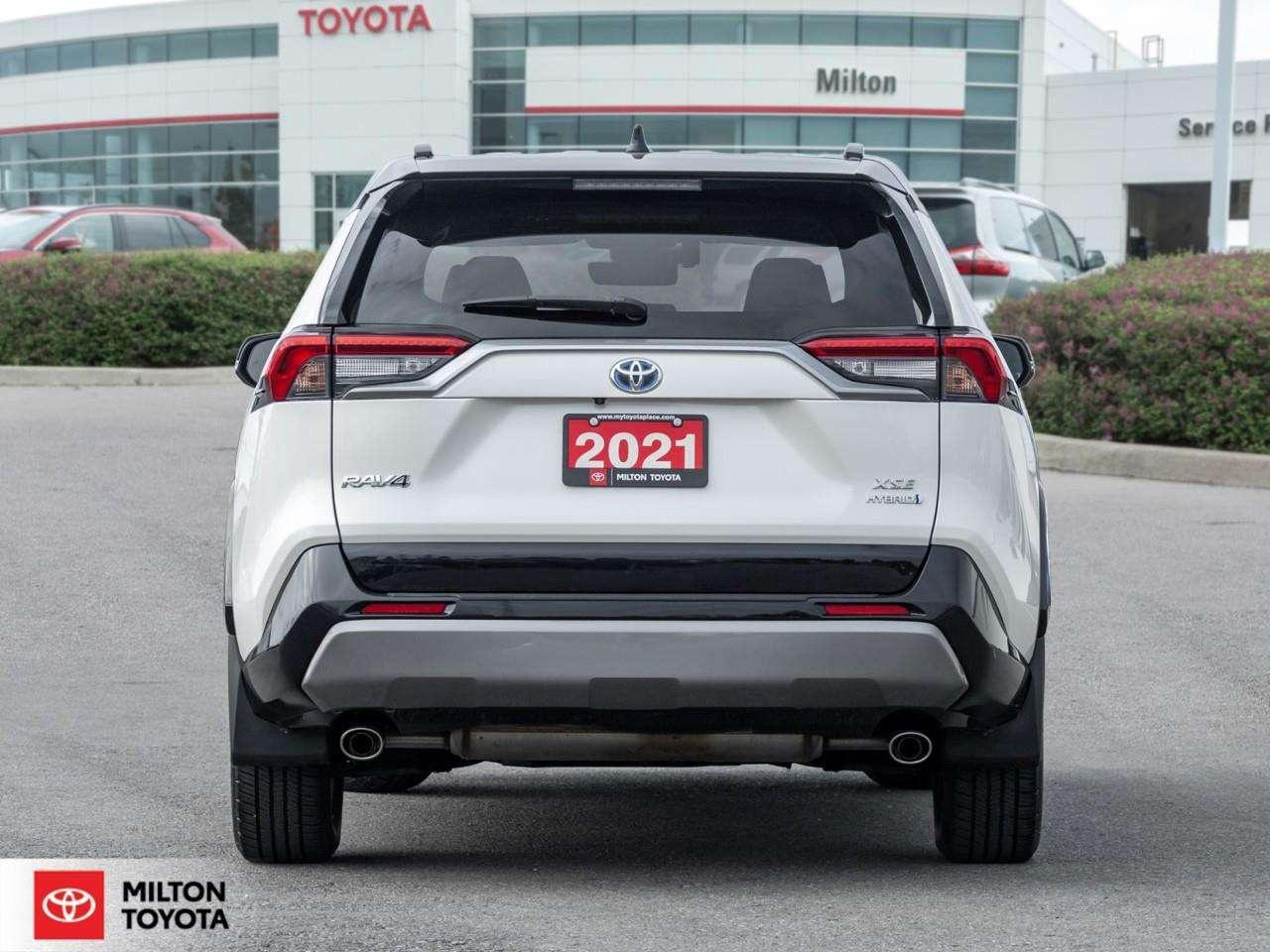 2021 Toyota RAV4 LEATHER SUNROOF CARPLAY HEATED STEERING RADDAR CRUISE XLE Photo
