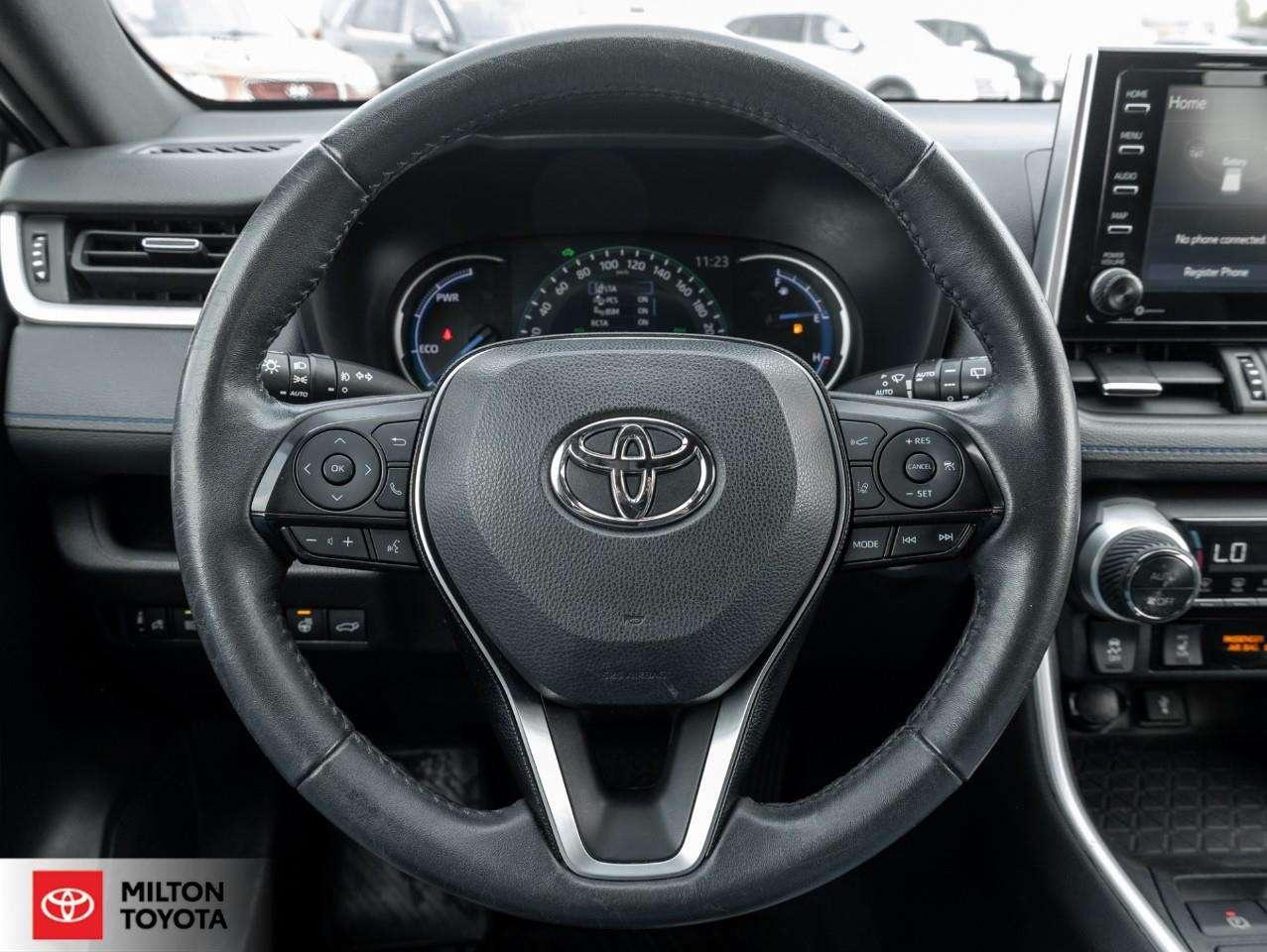 2021 Toyota RAV4 LEATHER SUNROOF CARPLAY HEATED STEERING RADDAR CRUISE XLE Photo