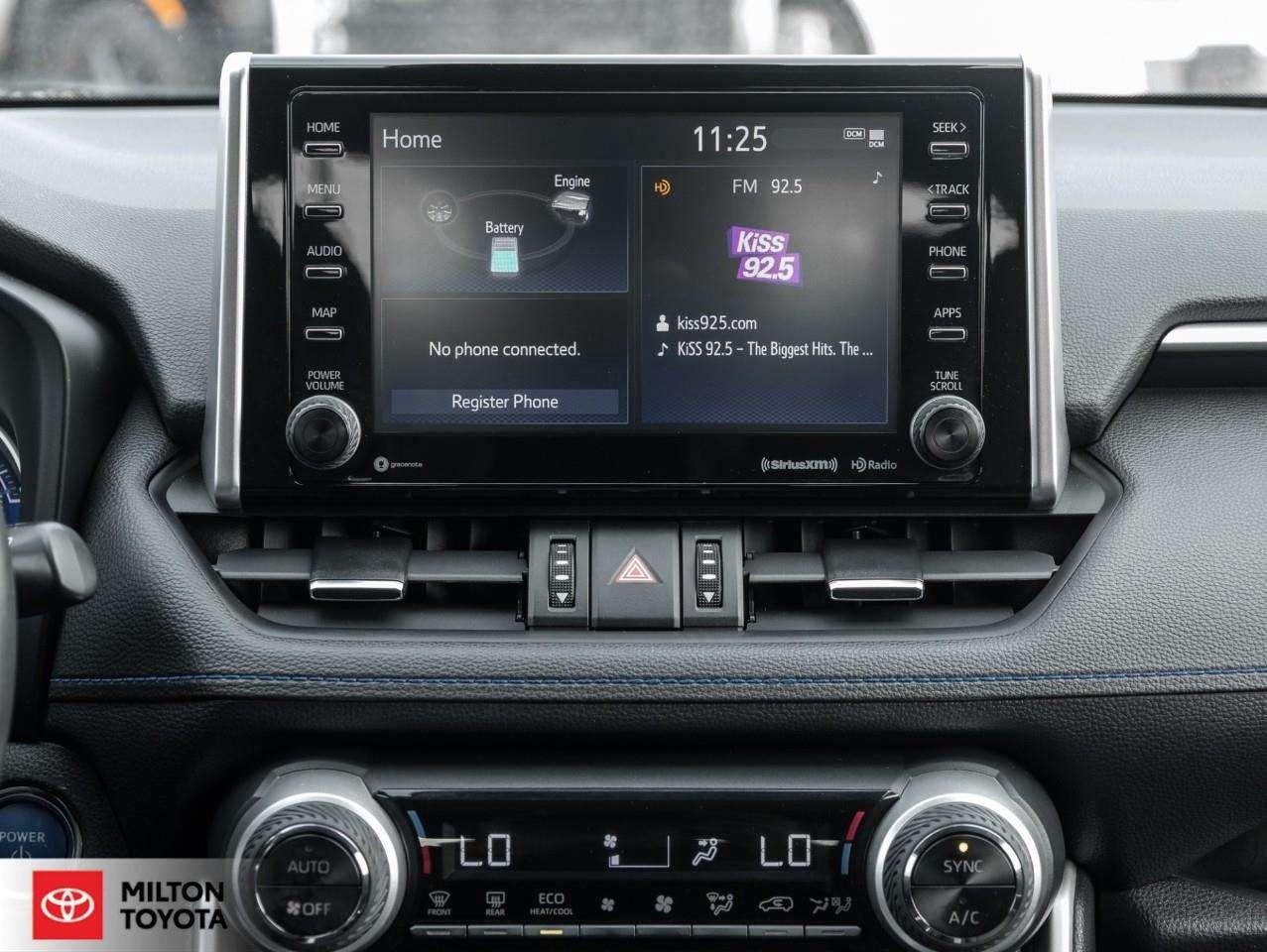 2021 Toyota RAV4 LEATHER SUNROOF CARPLAY HEATED STEERING RADDAR CRUISE XLE Photo