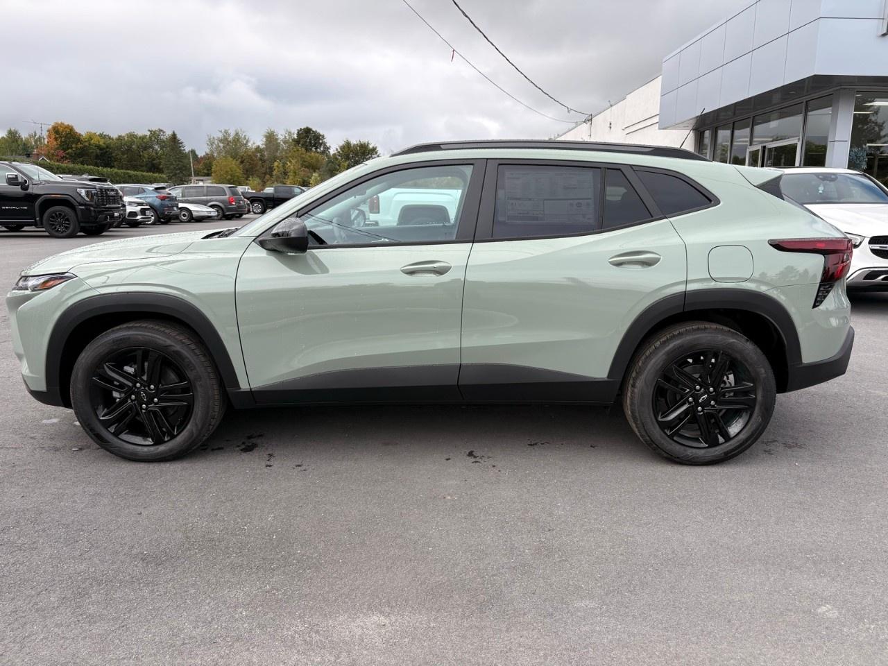 2026 Chevrolet Trax FWD 4dr ACTIV Photo1