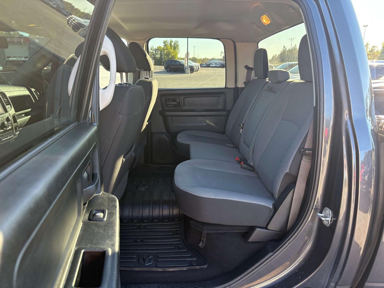 2021 RAM 1500 Express - htd seat/wheel - tow pkg Photo