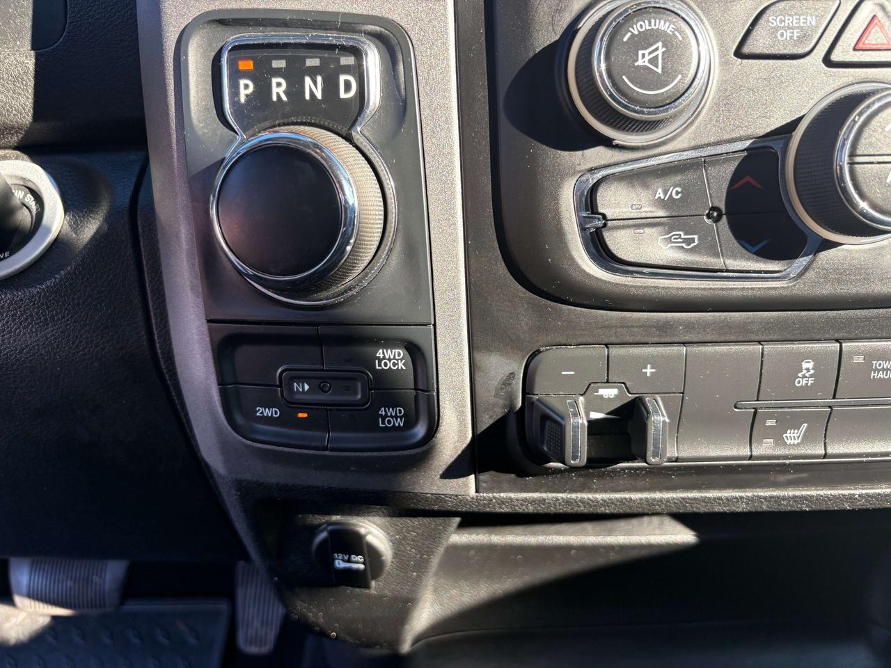2021 RAM 1500 Express - htd seat/wheel - tow pkg Photo
