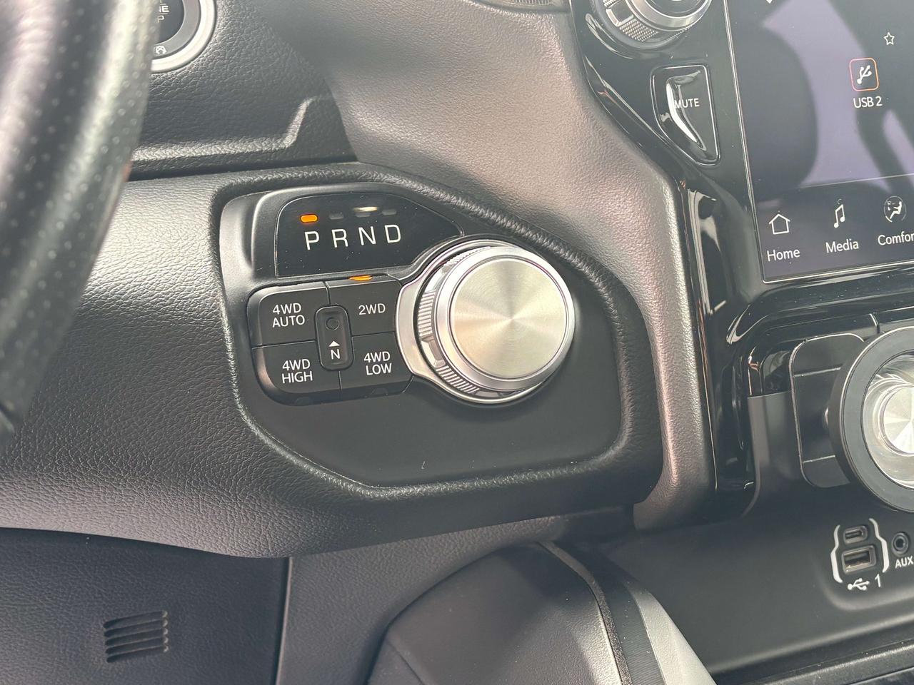 2022 RAM 1500 Sport 4x4   Nav.   Leather   Heated/Cooled Seats Photo