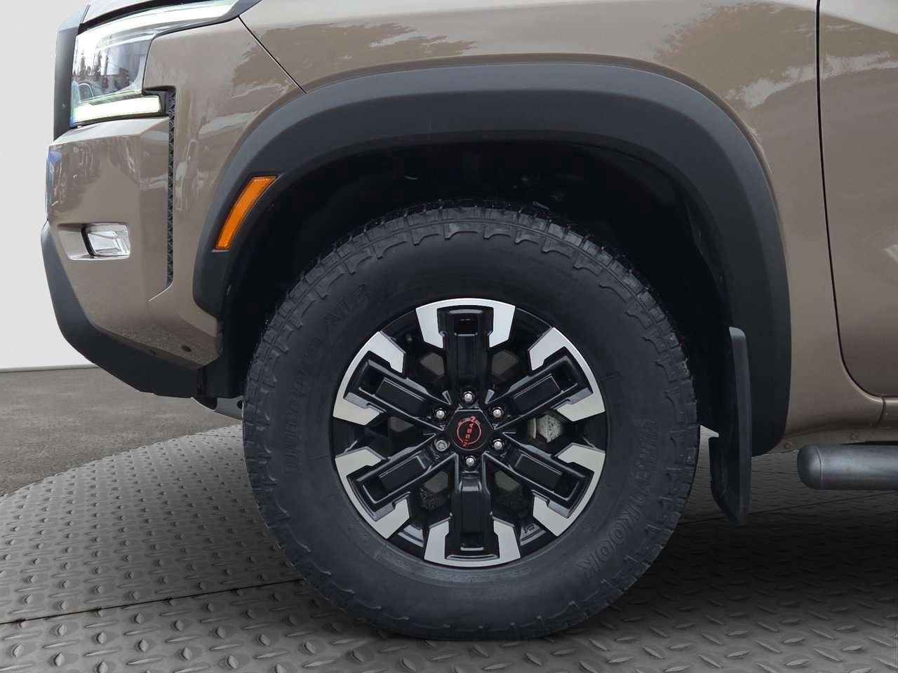 2024 Nissan Frontier Pro-4X Photo