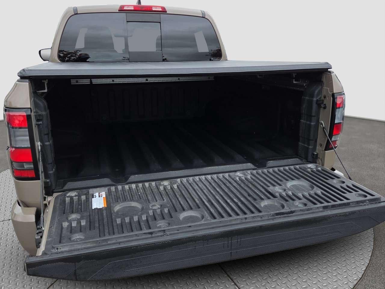 2024 Nissan Frontier Pro-4X Photo