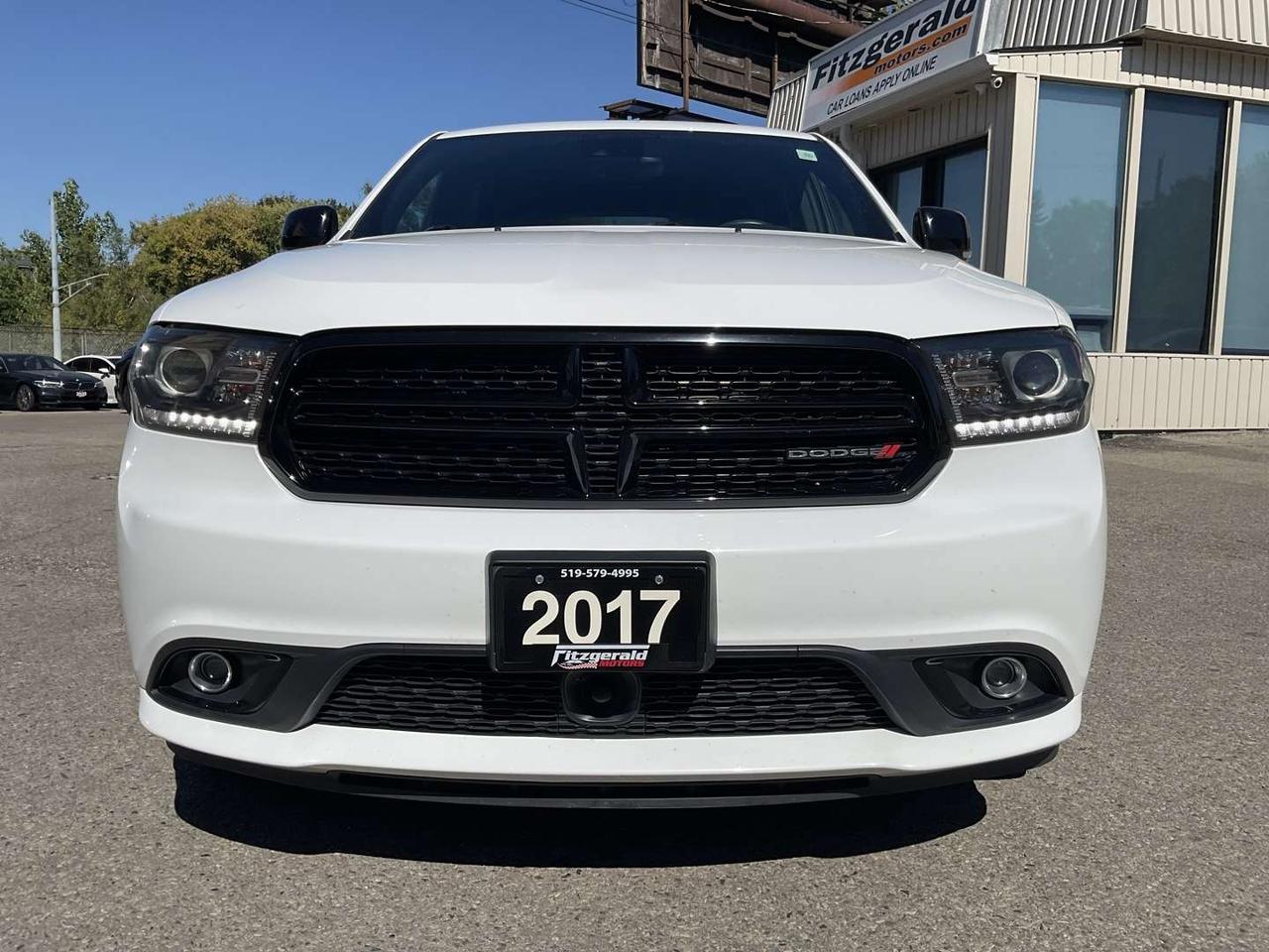 2017 Dodge Durango R/T AWD - LEATHER! NAV! BACK-UP CAM! BSM! 7 PASS! Photo