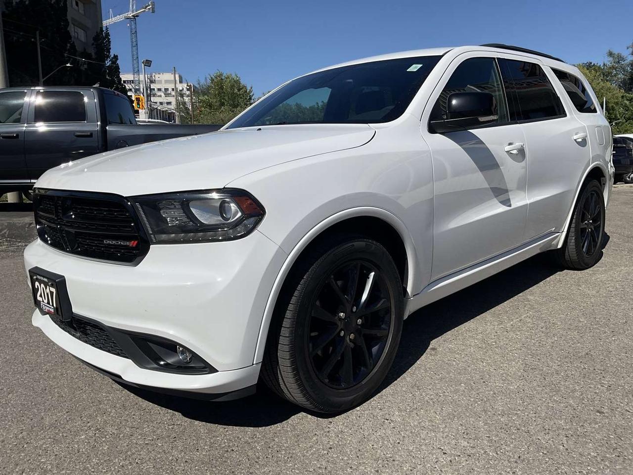 2017 Dodge Durango R/T AWD - LEATHER! NAV! BACK-UP CAM! BSM! 7 PASS! Photo