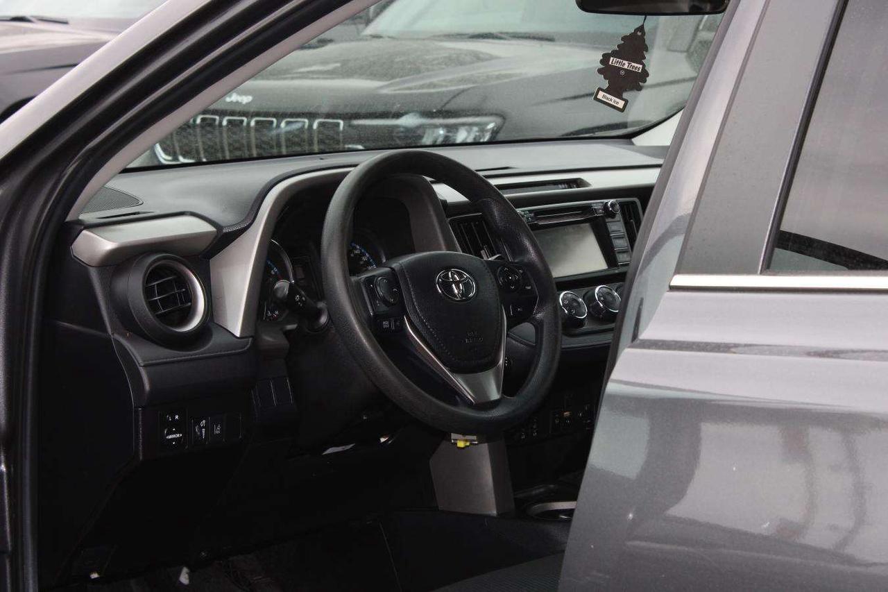 2018 Toyota RAV4 LE  AppleCarPlay ReverseCamera HtdSeats Photo