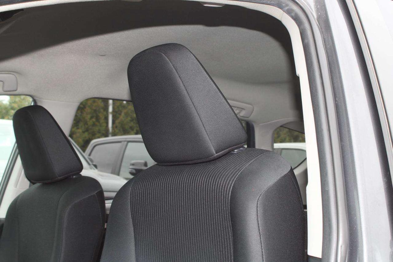 2018 Toyota RAV4 LE  AppleCarPlay ReverseCamera HtdSeats Photo