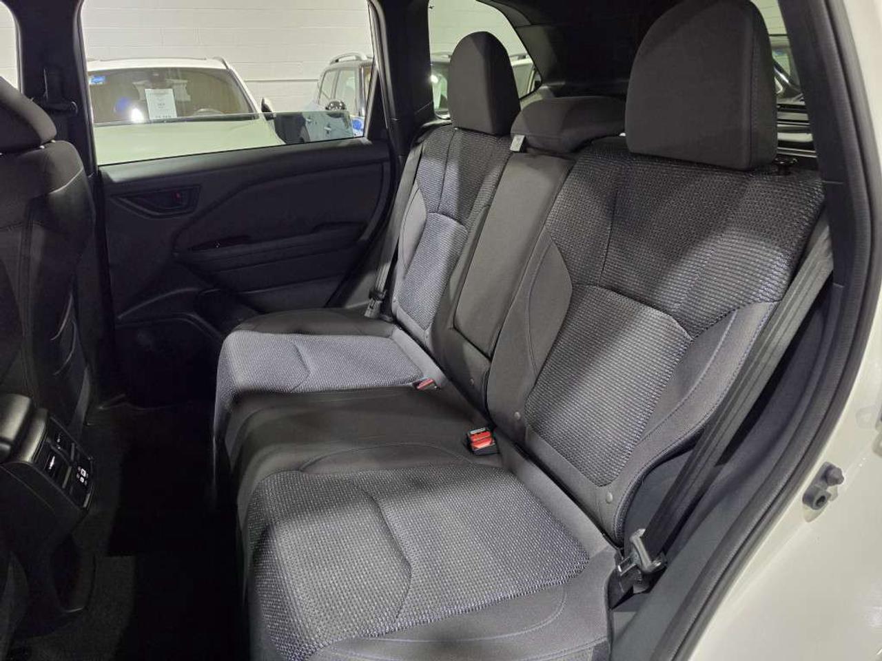 2025 Subaru Forester TOURING W/EYESIGHT TECH AWD NO ACCIDENT ONTARIO VEHICLE LANE DEPARTURE SUNROOF Photo