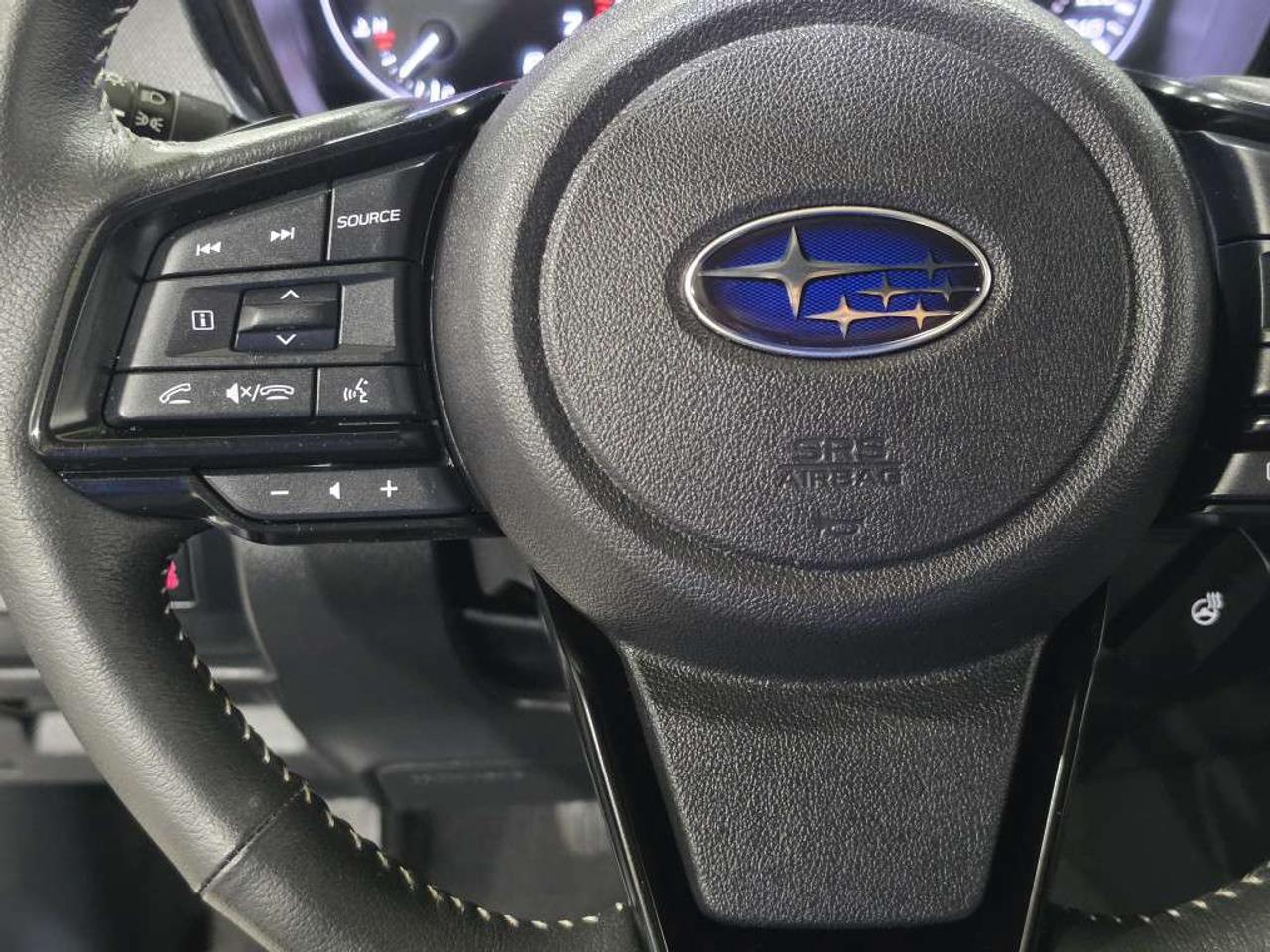 2025 Subaru Forester TOURING W/EYESIGHT TECH AWD NO ACCIDENT ONTARIO VEHICLE LANE DEPARTURE SUNROOF Photo