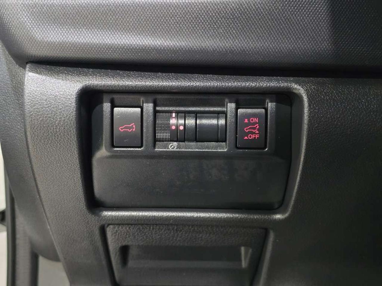 2025 Subaru Forester TOURING W/EYESIGHT TECH AWD NO ACCIDENT ONTARIO VEHICLE LANE DEPARTURE SUNROOF Photo